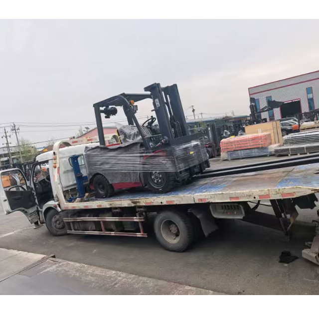 Fuel-powered Counterbalance Forklift Customer testimonials User-assessment-4.jpg