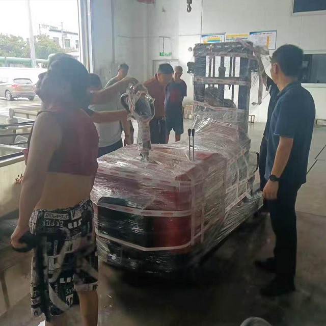 station stand-on reach truck Customer feedback Customer-feedback-2.jpg