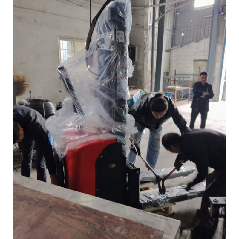 Stand-Up Forklift Stand-Up-Forklift-2.jpg