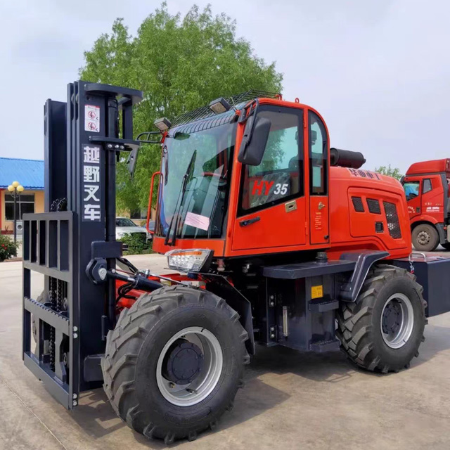 Four wheel drive off-road forklift 3-ton, 5-ton, 6-ton.jpg Four-wheel-drive-off-road-forklift-3-ton,-5-ton,-6-ton-3.jpg