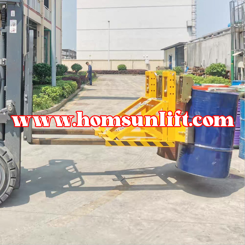 Forklift-Oil-Drum-Clamp.Oil-drum-eagle-beak-fixture.jpg