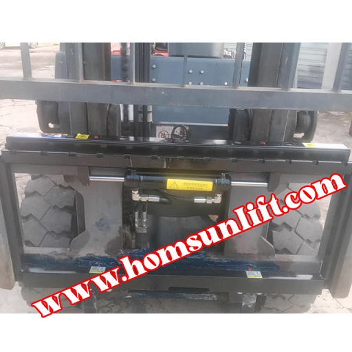 side-shifter-belt-for-forklift-attachments-4.jpg